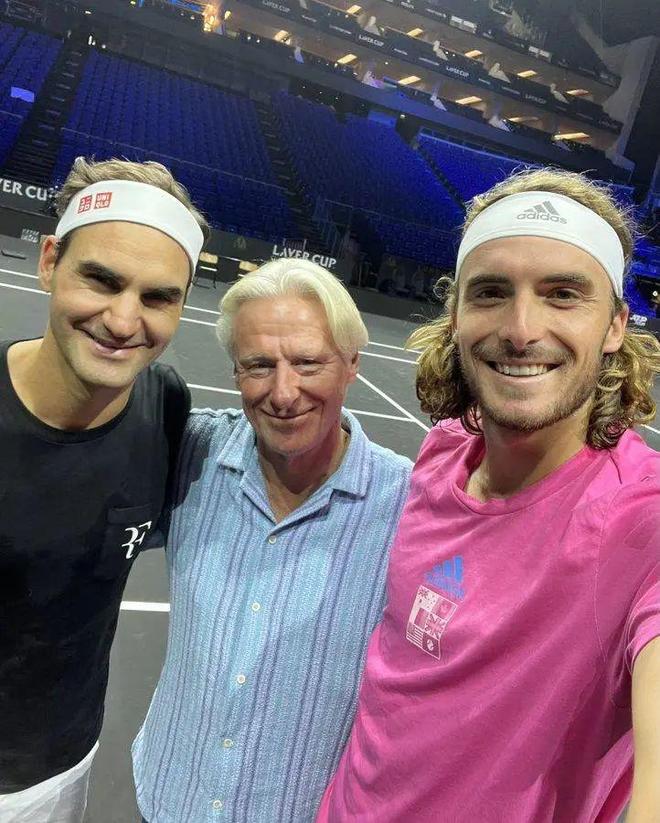 温网逆转拉沃尔杯,西西帕斯扛起全队 温网逆转拉沃尔杯,西西帕斯扛起全队